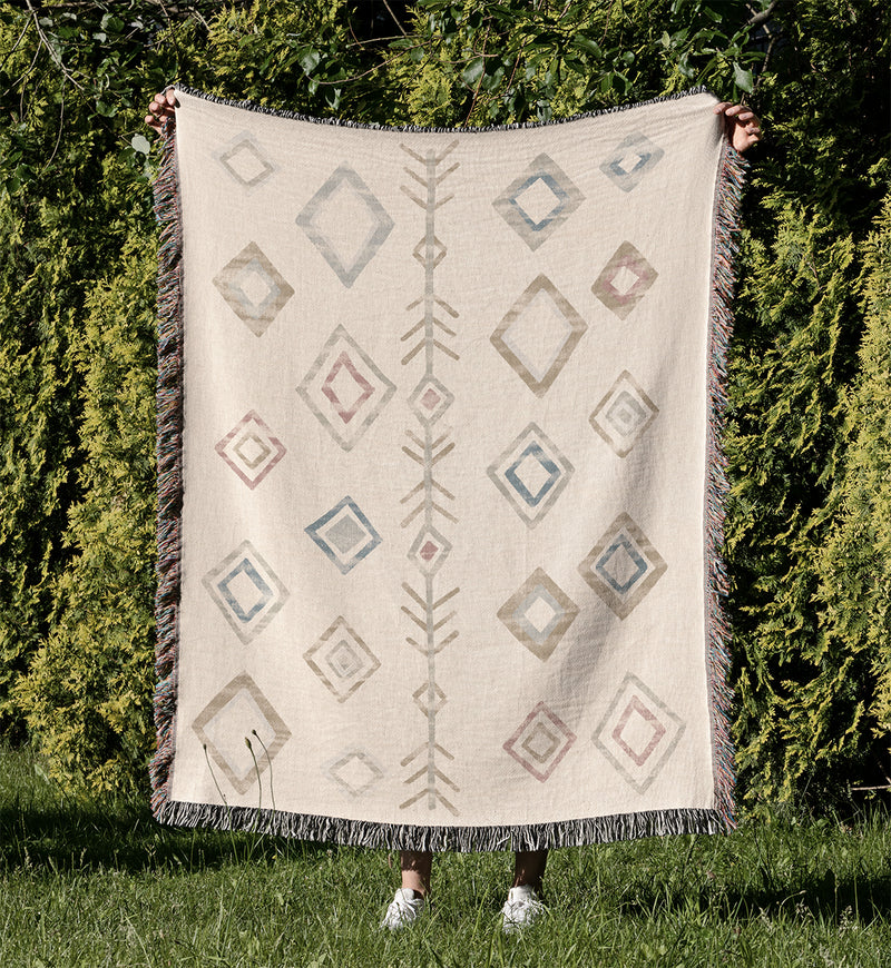 SCATTERED GEMS NATURAL Woven Throw Blanket with Fringe By Kavka Designs